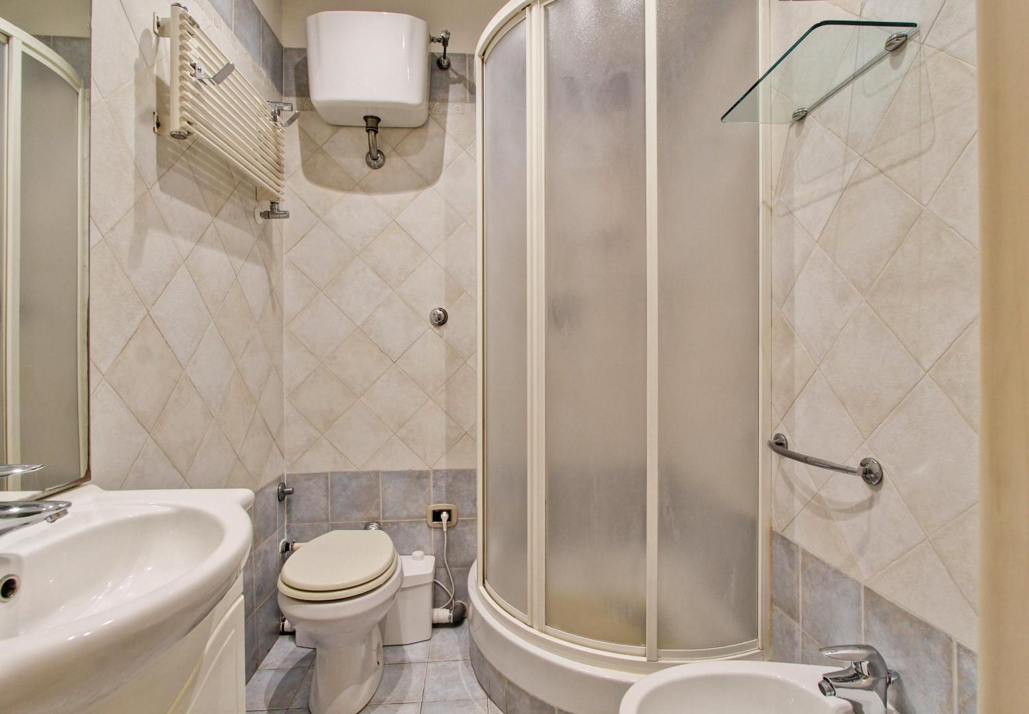 Apartment Casa Anna - Re Di Rom